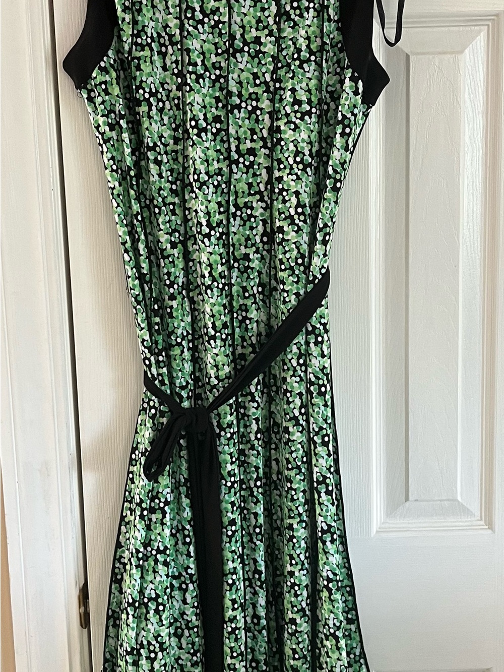 Green Floral-Print Midi Dress with Tie Waist
